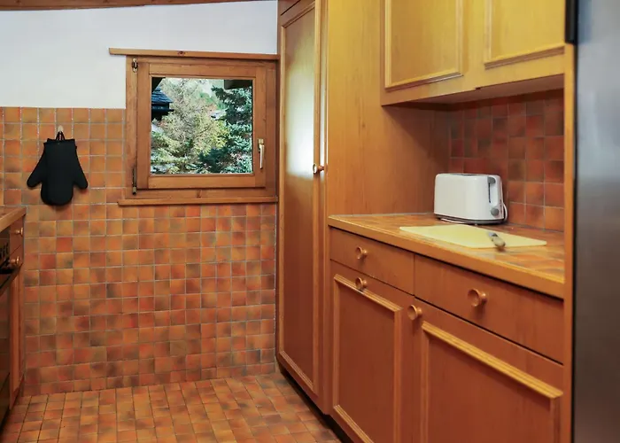 Appartement Chesa Prasuera 10 By Interhome